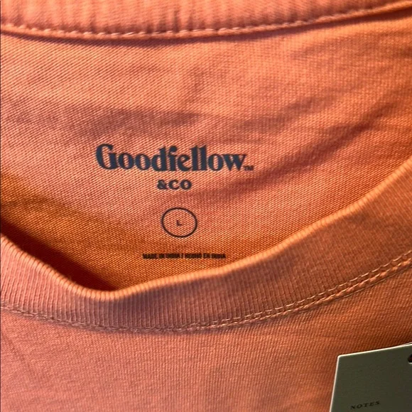 Goodfellow & Co Men's Orange T-Shirt - Picture 2 of 2